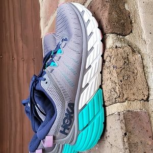Hoka One One Gaviota 3